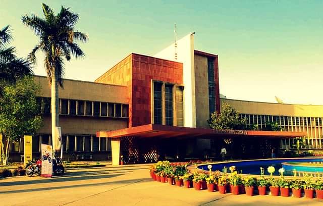 Thapar_Institute_of_Engineering_and_Technology_University_(TIET_Patiala)
